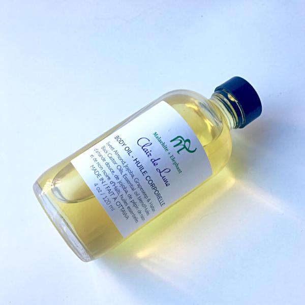 clair de lune body oil with jasmine and vanilla